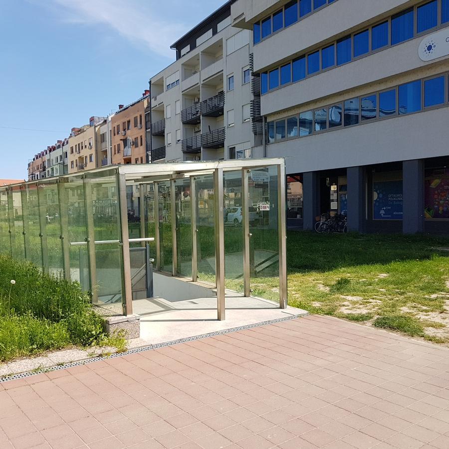 Apartment Viktor,Parking 奥西耶克 外观 照片