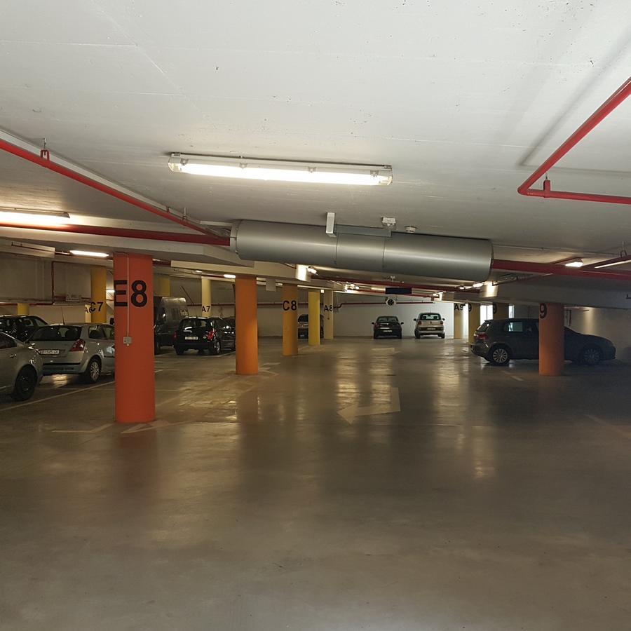 Apartment Viktor,Parking 奥西耶克 外观 照片